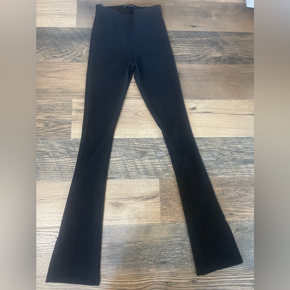 Women’s elastic pants